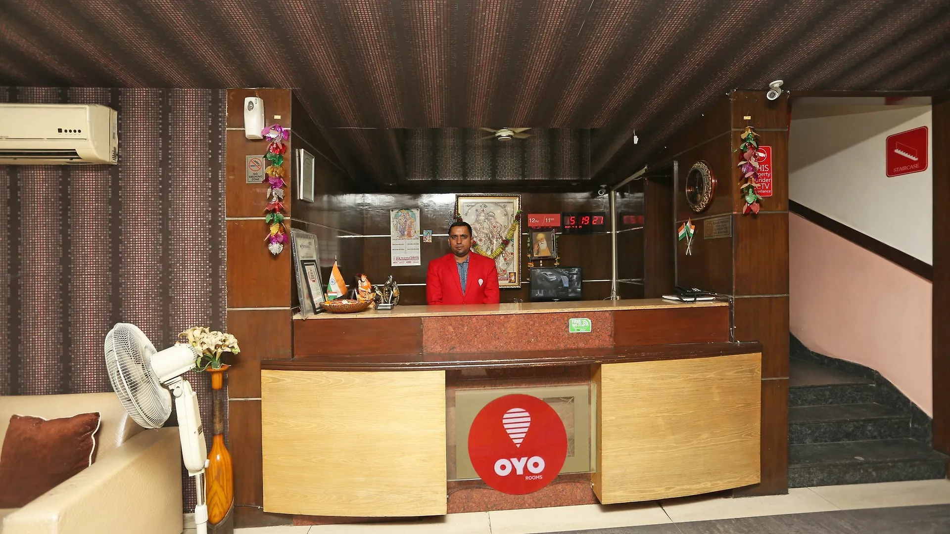 Hotel O Grand Peepal Delhi