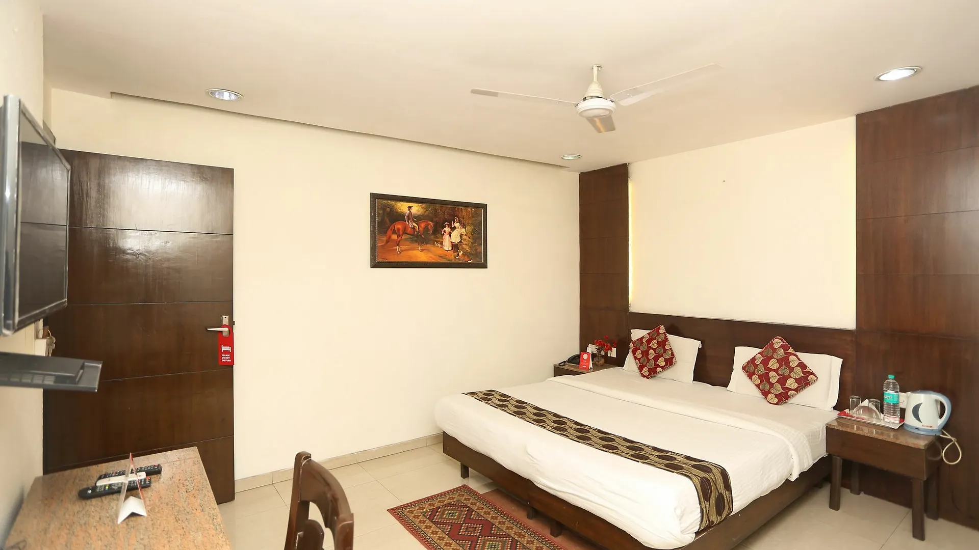 Hotel O Grand Peepal Delhi  Delhi (National Capital Territory of India)