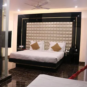 Sri Nanak Continental Hotel
