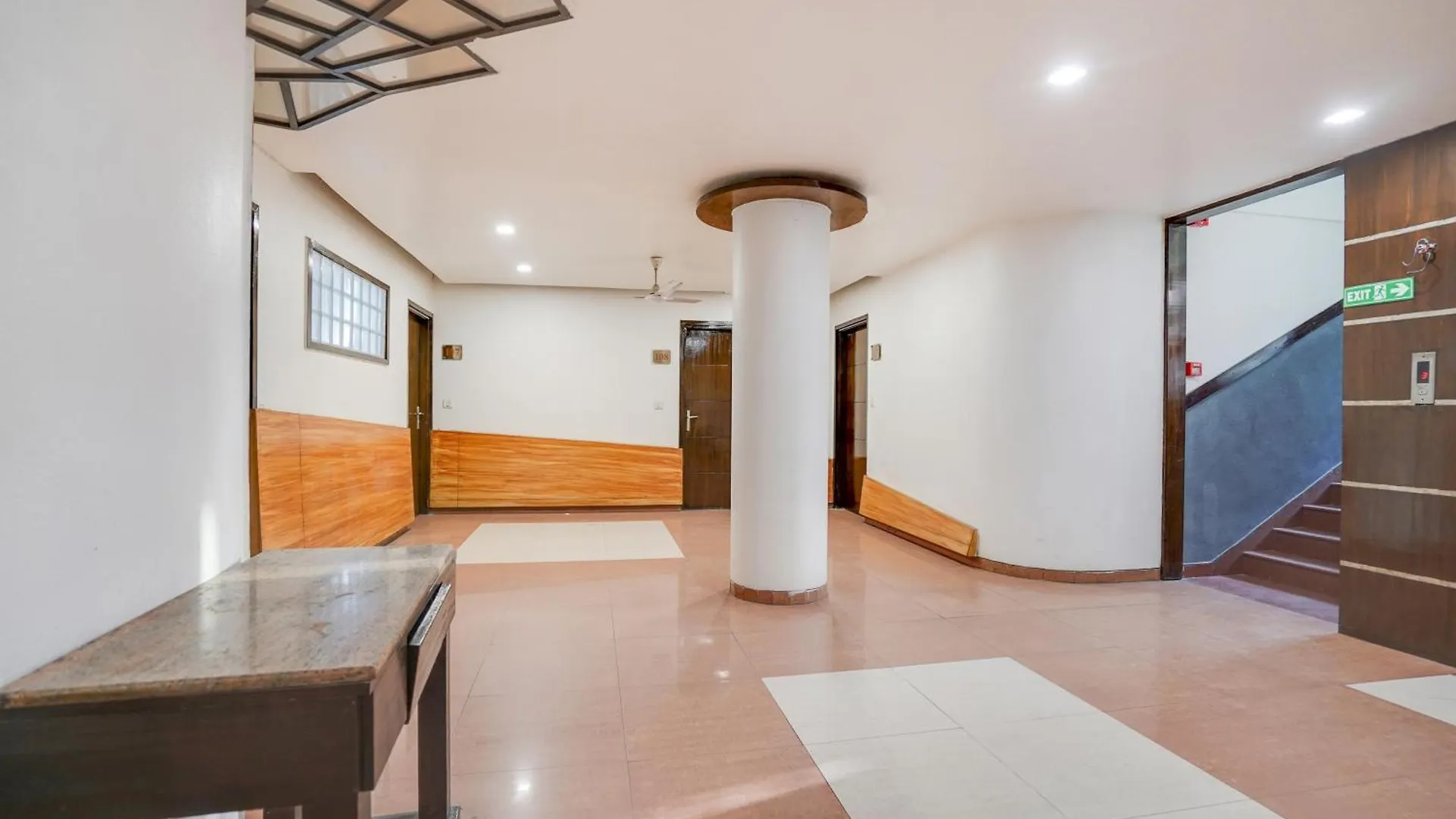 Hotel O Grand Peepal Delhi  4*, Delhi (National Capital Territory of India)
